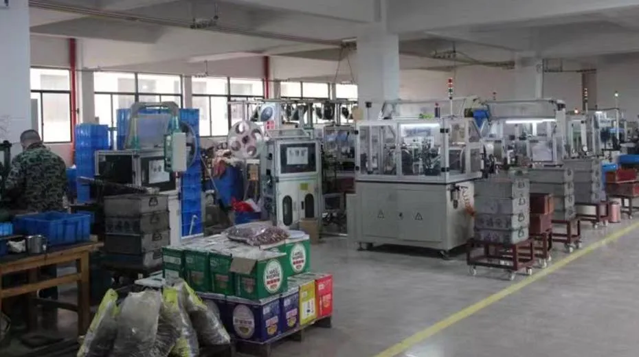 Maquinaria y línea de producción